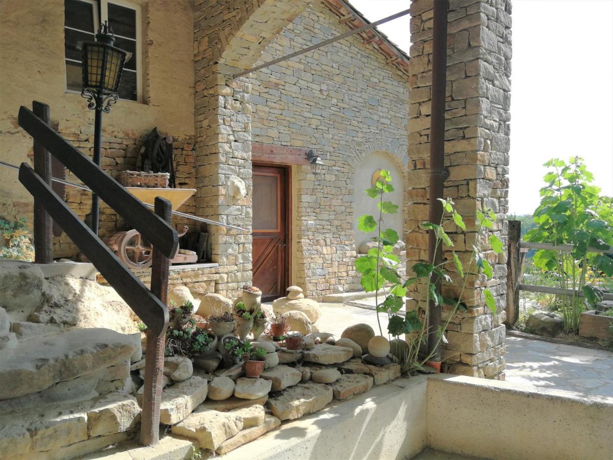 Agriturismo Sondrea Sinio Buitenkant foto