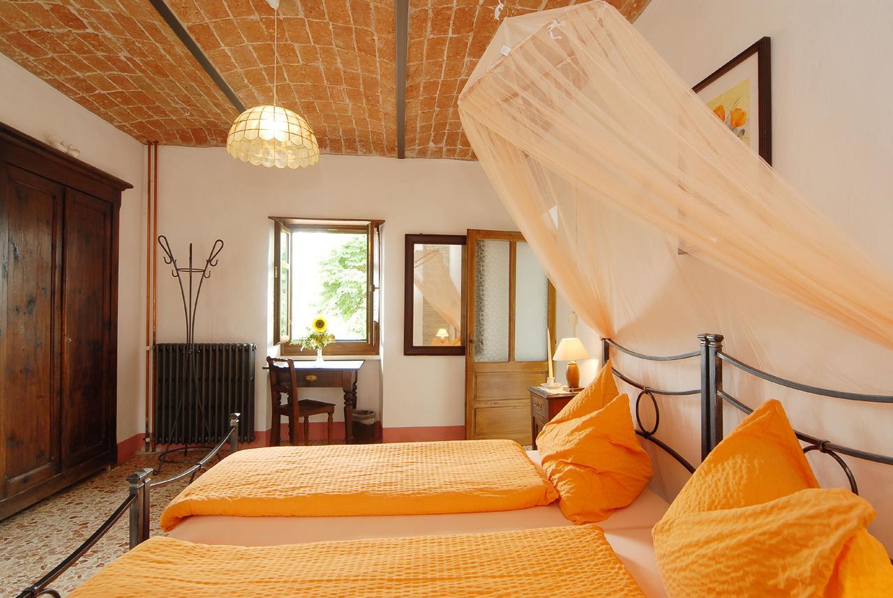 Agriturismo Sondrea Sinio Buitenkant foto