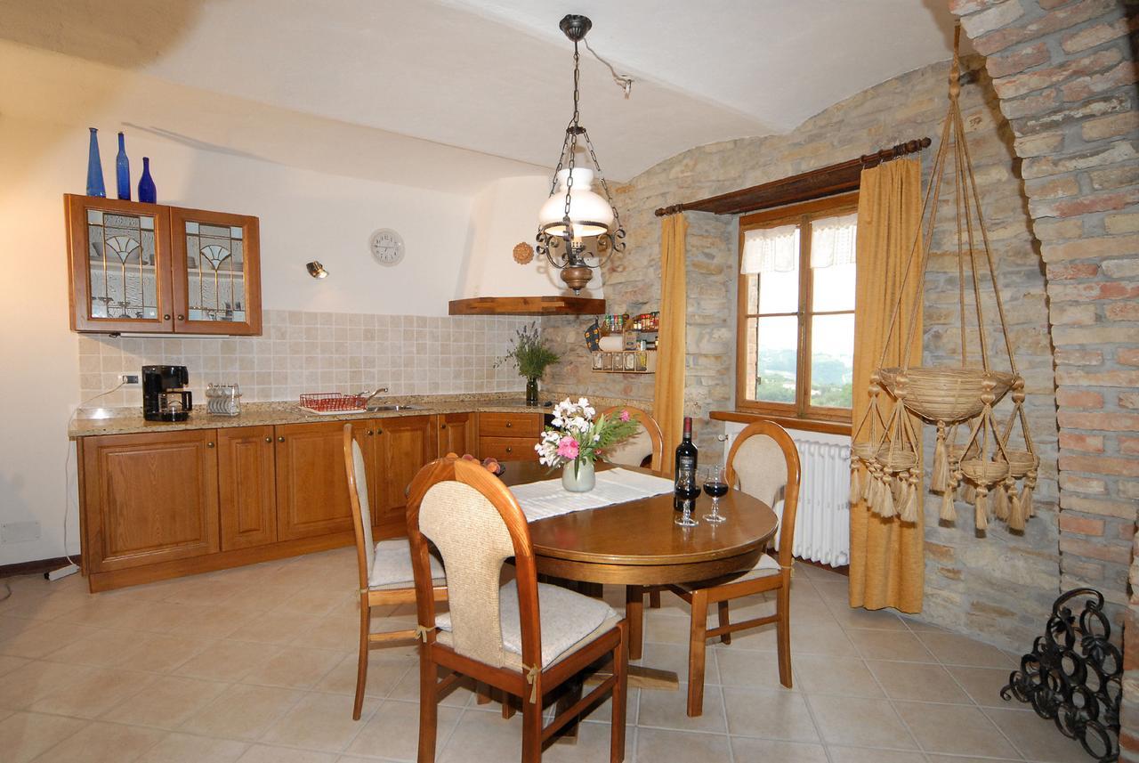 Agriturismo Sondrea Sinio Buitenkant foto