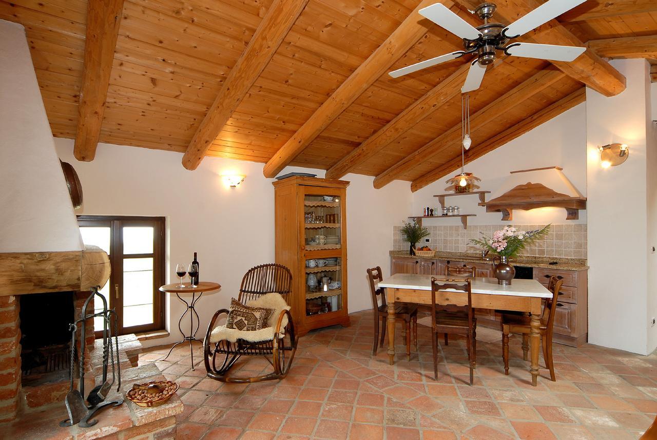 Agriturismo Sondrea Sinio Buitenkant foto